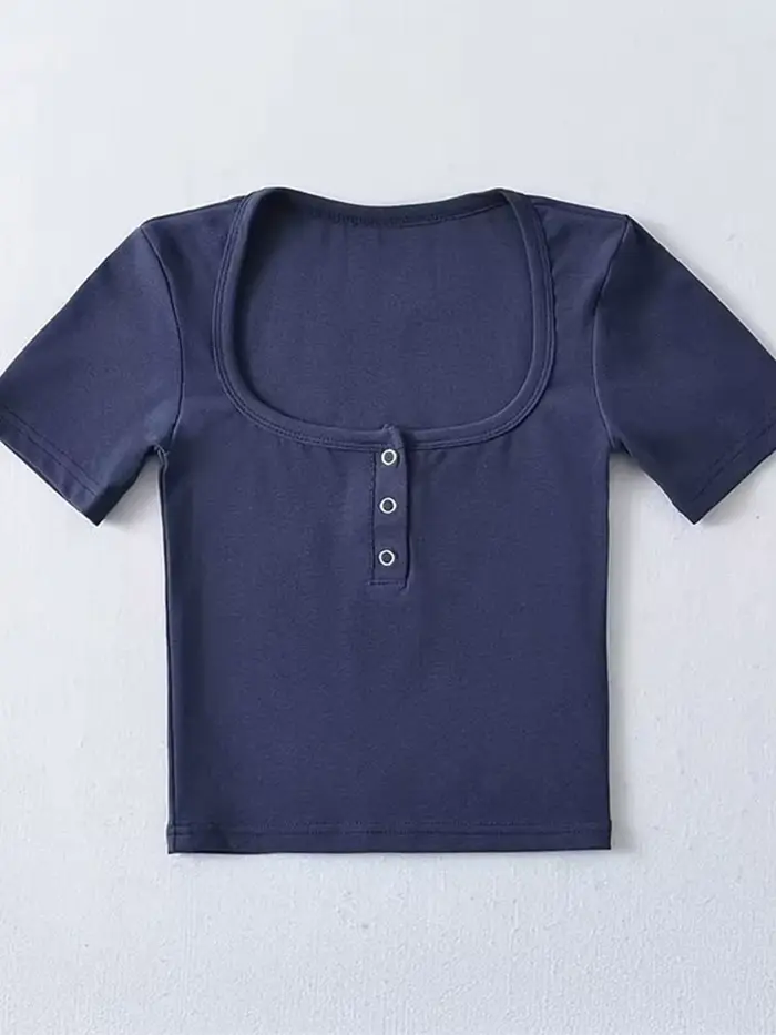 T-shirt court à manches courtes et boutons sur le devant pour femmes