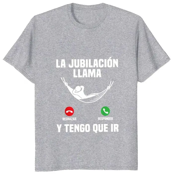La retraite m'appelle, et je vais offrir un t-shirt avec un texte amusant comme cadeau
