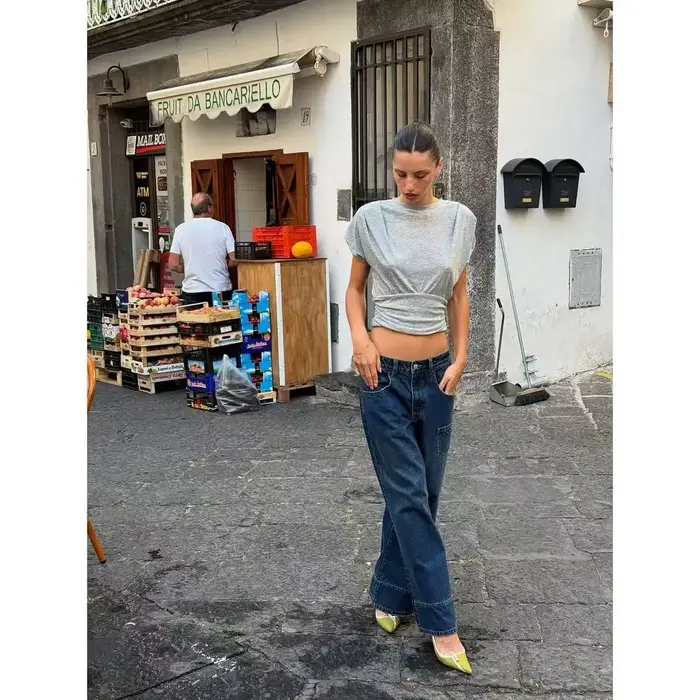 T-shirt gris à manches courtes pour femme