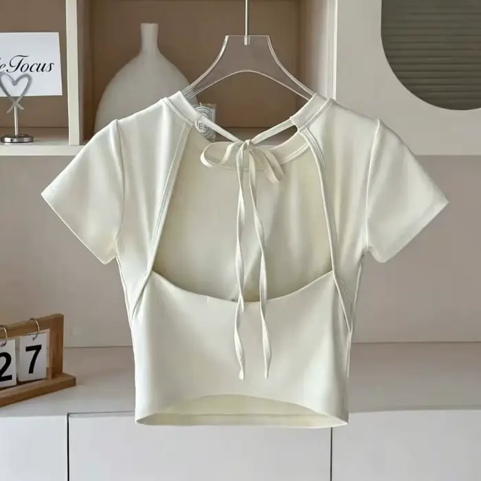 T-shirt de yoga pour femme