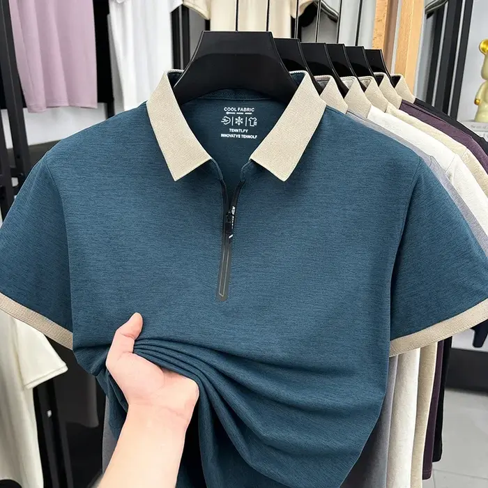 Polo à col zippé pour homme