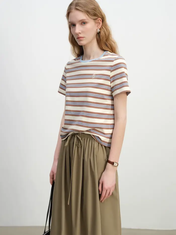 ZIQIAO T-shirt rayé à manches courtes pour femmes 2025 été nouveauté col rond ample Style rétro Chic haut 25ZQ92323