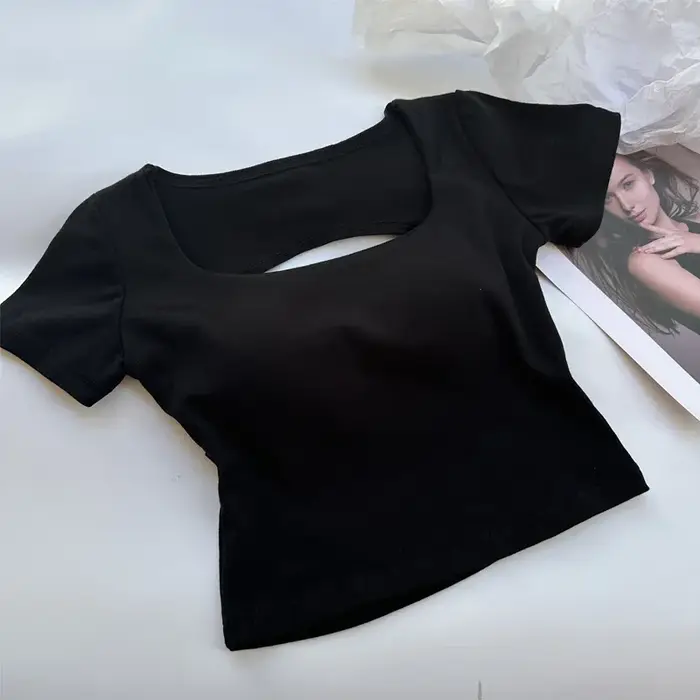 T-shirt femme vêtements encolure carrée hauts à manches courtes haut court avec soutiens-gorge pour