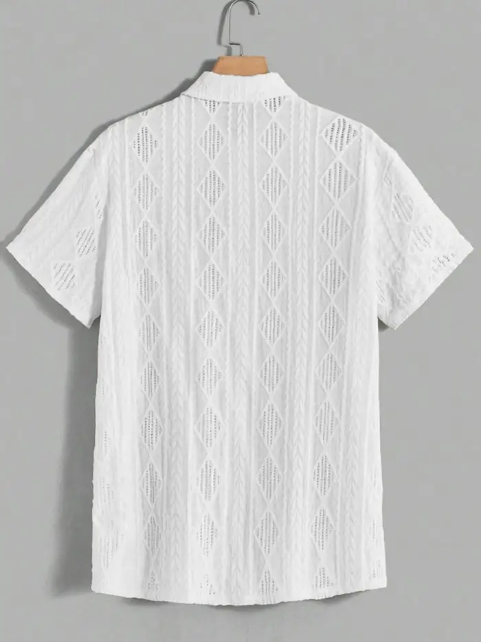 Chemise à manches courtes pour hommes, coupe slim, couleur unie, avec boutons, haut décontracté ajouré, adapté à la mode estivale et au quotidien.