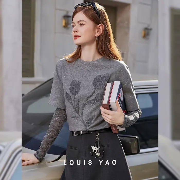 T-shirt femme LOUIS YAO style britannique à effet superposé, printemps 2026, col rond, pull à motif