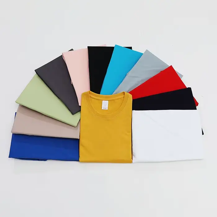 T-shirt noir en coton pour homme
