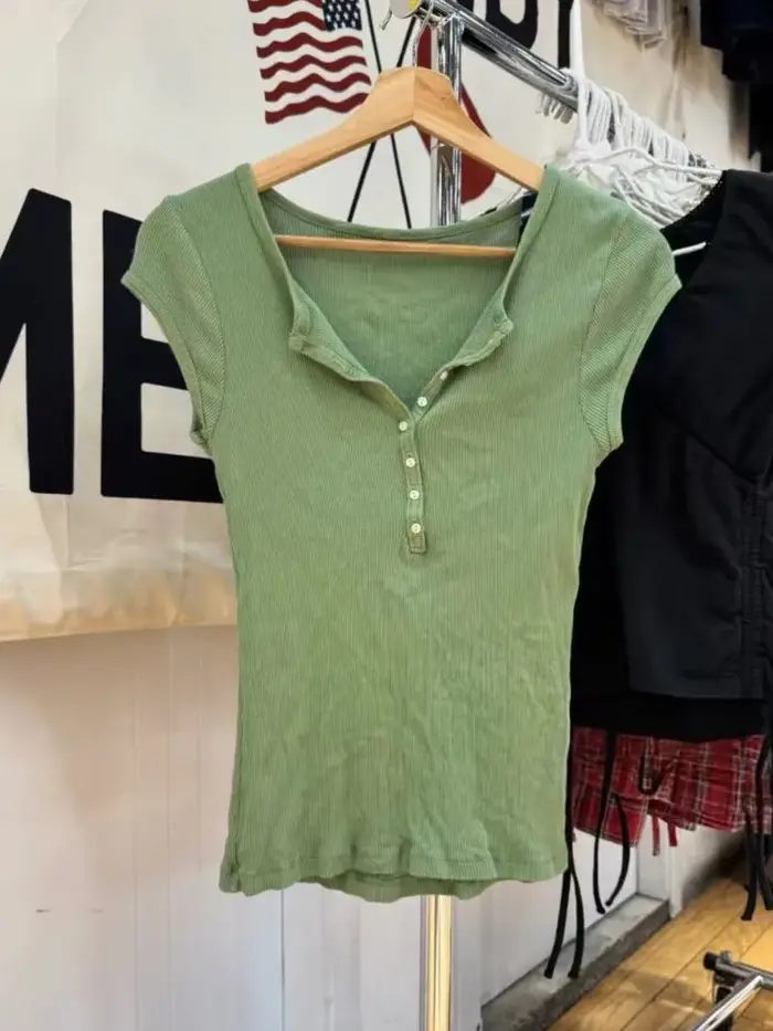 T-shirts slim Matcha Buttons pour femmes, été, décontracté, streetwear, côtelé, col rond, manches courtes, doux, simple, polyvalent, Y2K