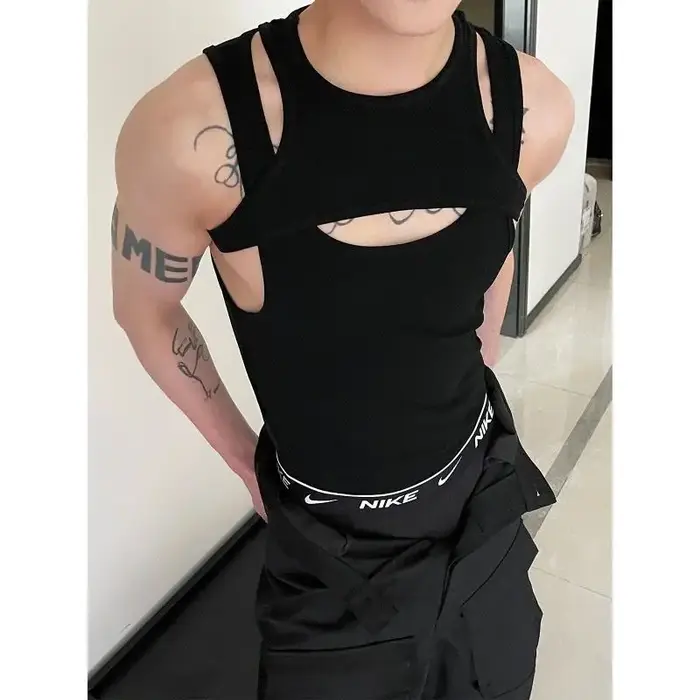Style américain nouveaux hauts Sexy creux faux deux pièces vêtements pour hommes été évider mode mince musculation débardeurs