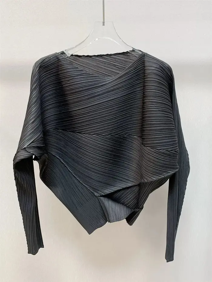 Miyake T-shirt de couleur unie 2025 printemps ouvert nouveau polyvalent mince forme hauts plissés chemise Design
