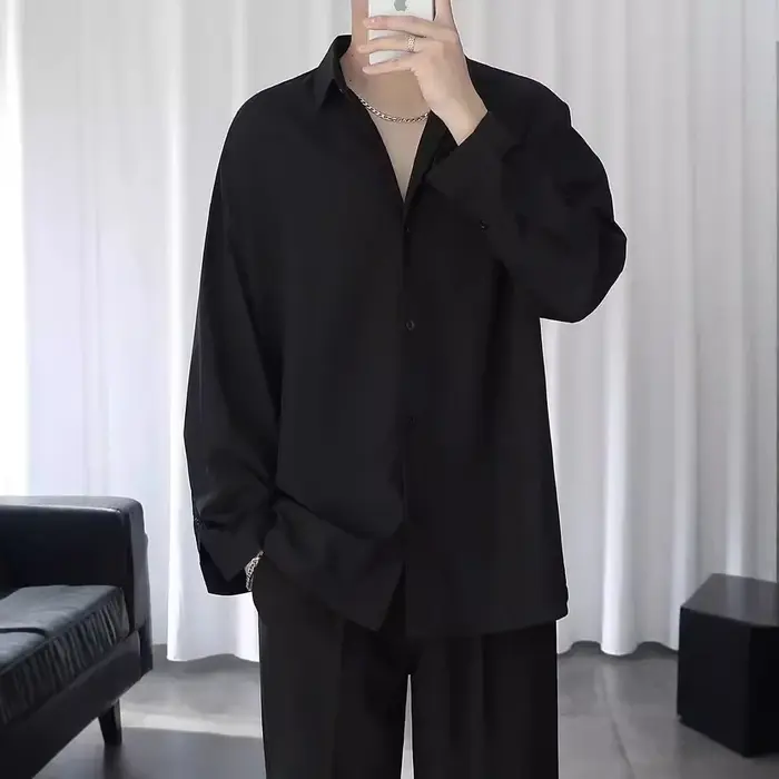 Chemise noire pour hommes