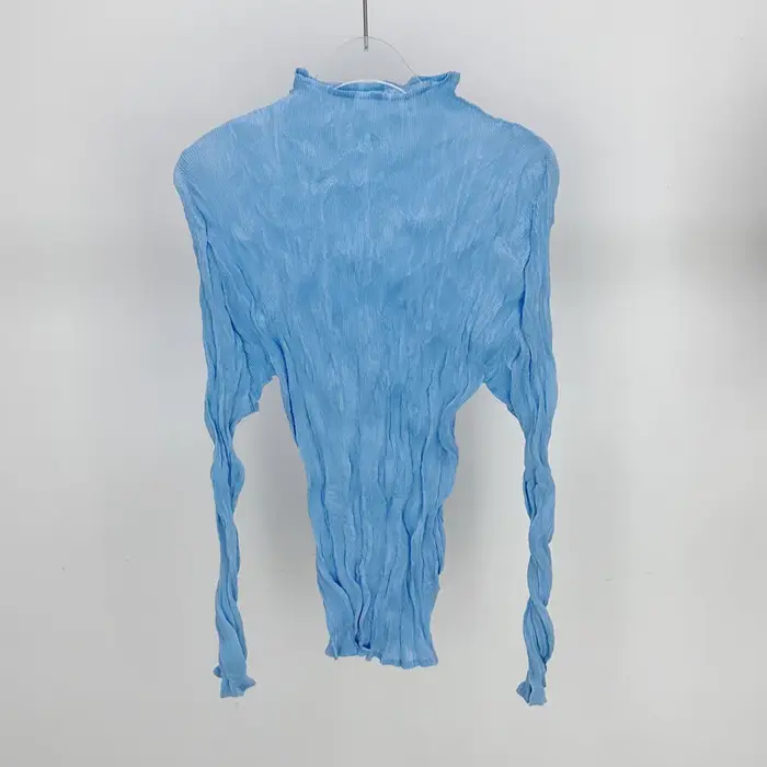 T-shirt femme polyvalent élégant élastique mince décontracté 2025 été nouveau hauts pullover Miyake plissé irrégulier à manches courtes Chic
