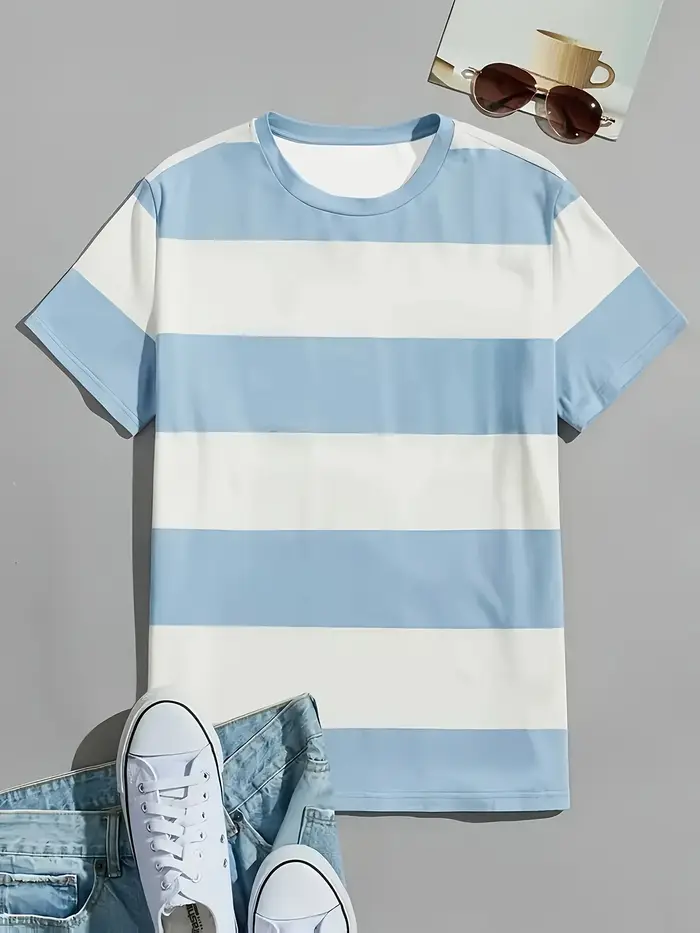 T-shirt rayé polyvalent basique pour hommes | Impression simple bleu clair et blanc | Vêtements multidirectionnels pour
