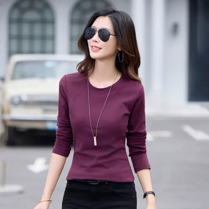 T-shirt à manches longues rouge vin pour femmes printemps et automne nouveau haut de gamme en coton mode grande taille