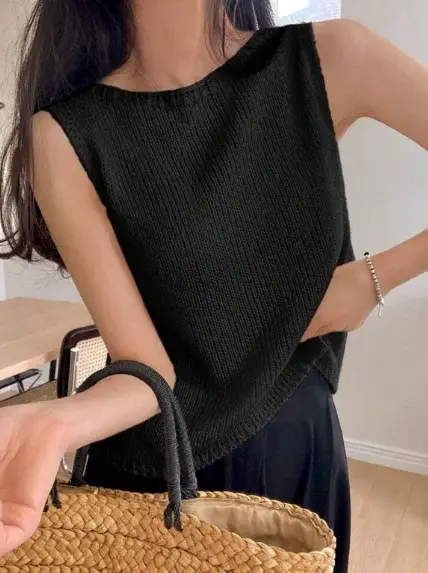 Gilet tricoté sans manches pour femme